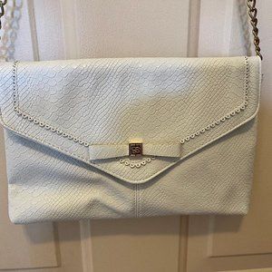Jessica Simpson Corrinne Women's Crossbody Messenger Bag. Faux Leather, Gold